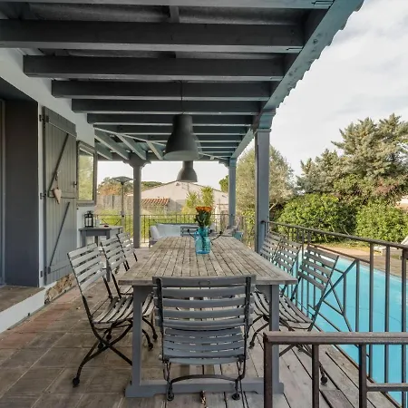 Lavish In With Swimming Pool * Gassin