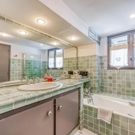 Lavish In With Swimming Pool Villa *
