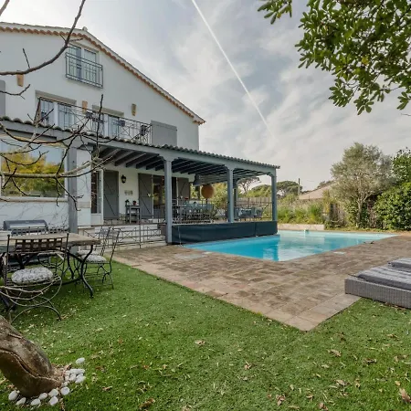 Lavish In With Swimming Pool * Gassin