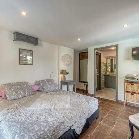 Lavish In With Swimming Pool Villa *